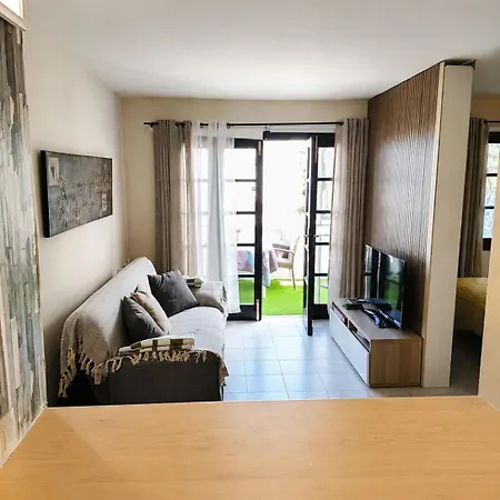 Semesterbostad Cozy In - Pool & Private Terrace *